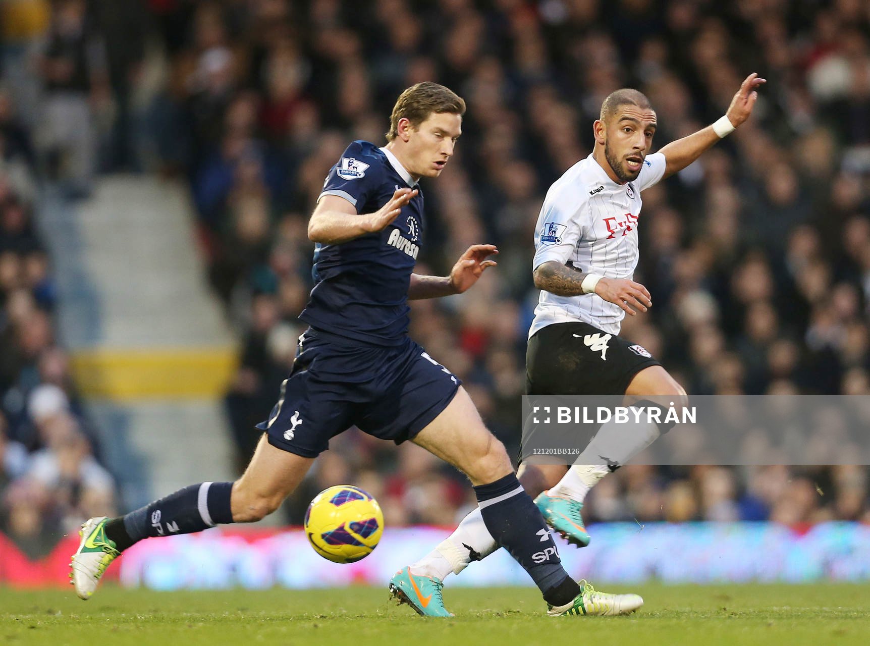Football - Fulham v Tottenham Hotspur - Barclays Premier