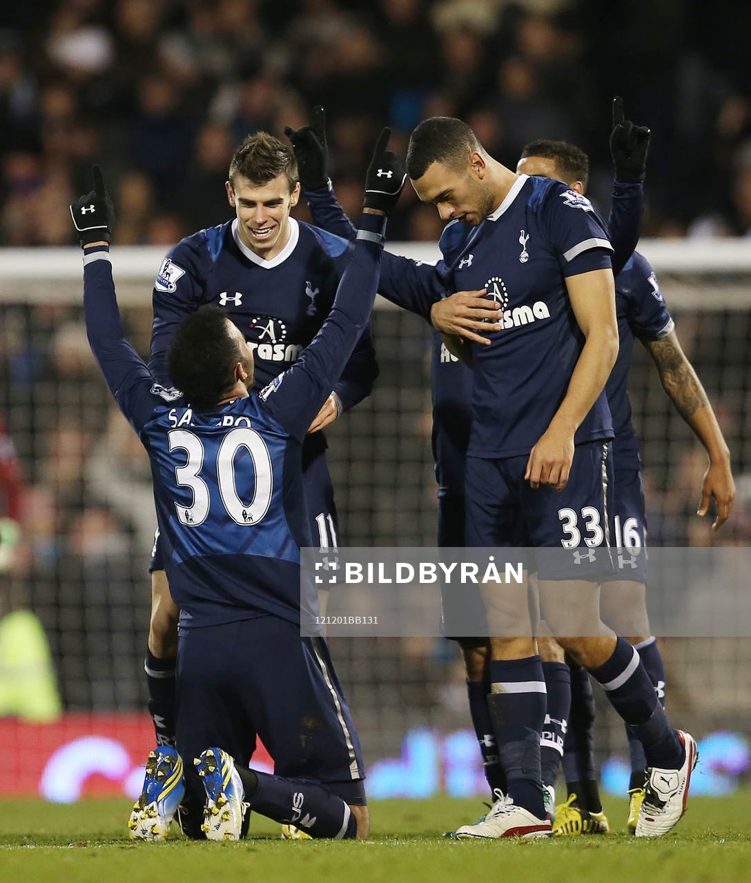 Football - Fulham v Tottenham Hotspur - Barclays Premier