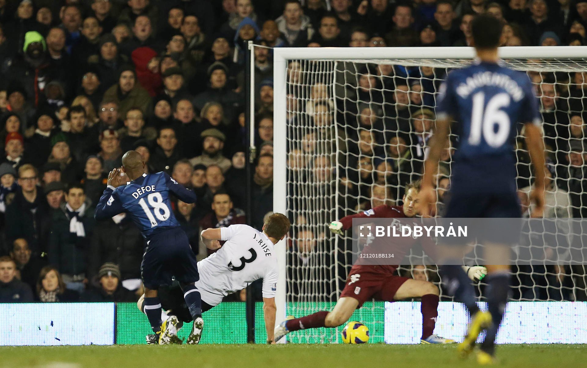 Football - Fulham v Tottenham Hotspur - Barclays Premier