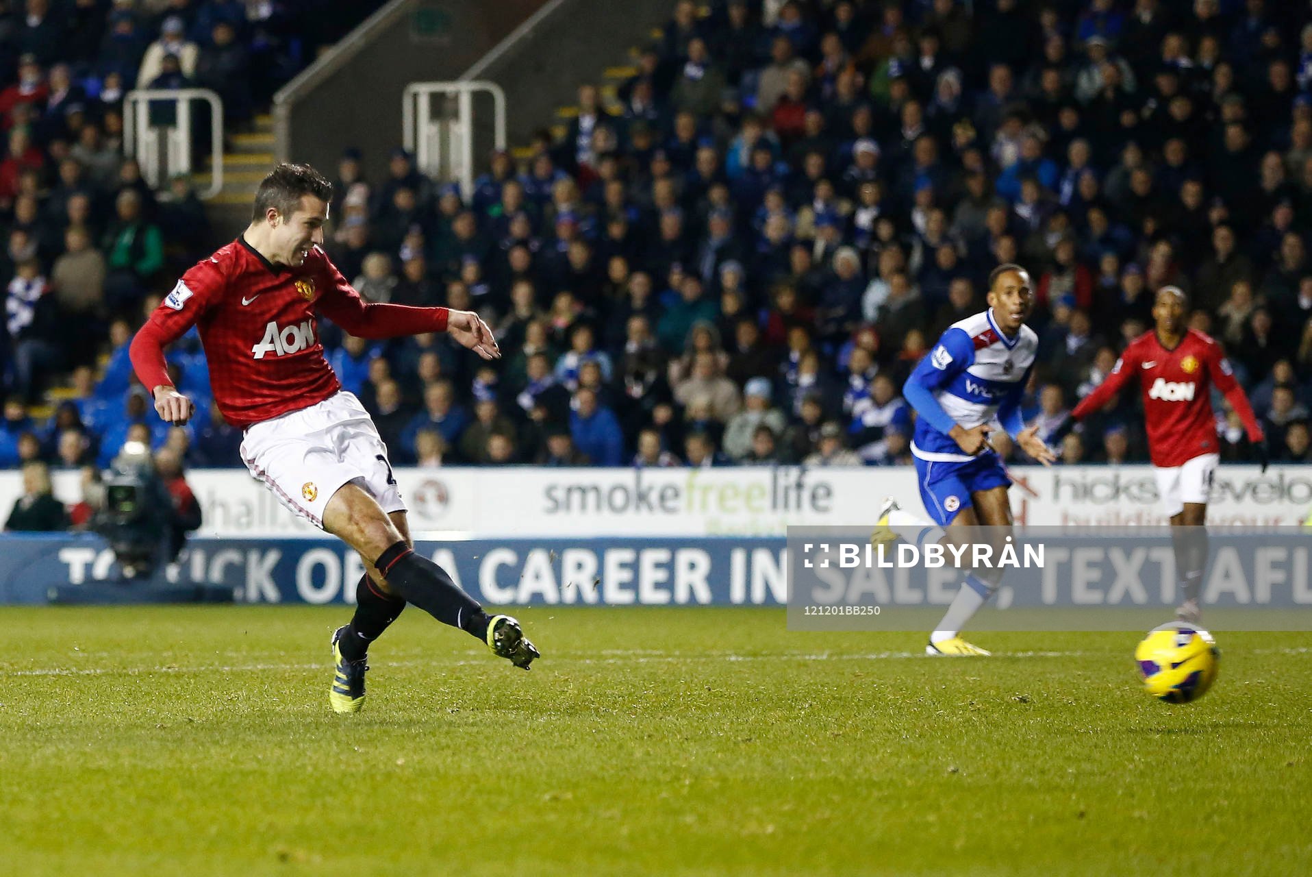 Football - Reading v Manchester United - Barclays Premier