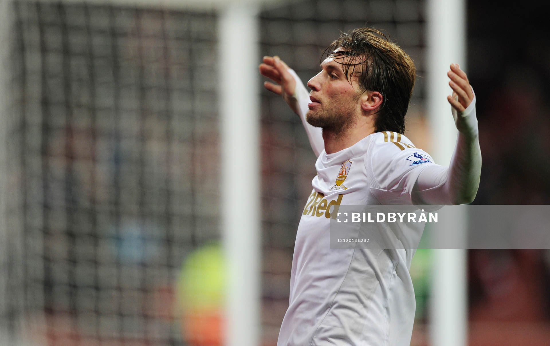 Football - Arsenal v Swansea City - Barclays Premier League