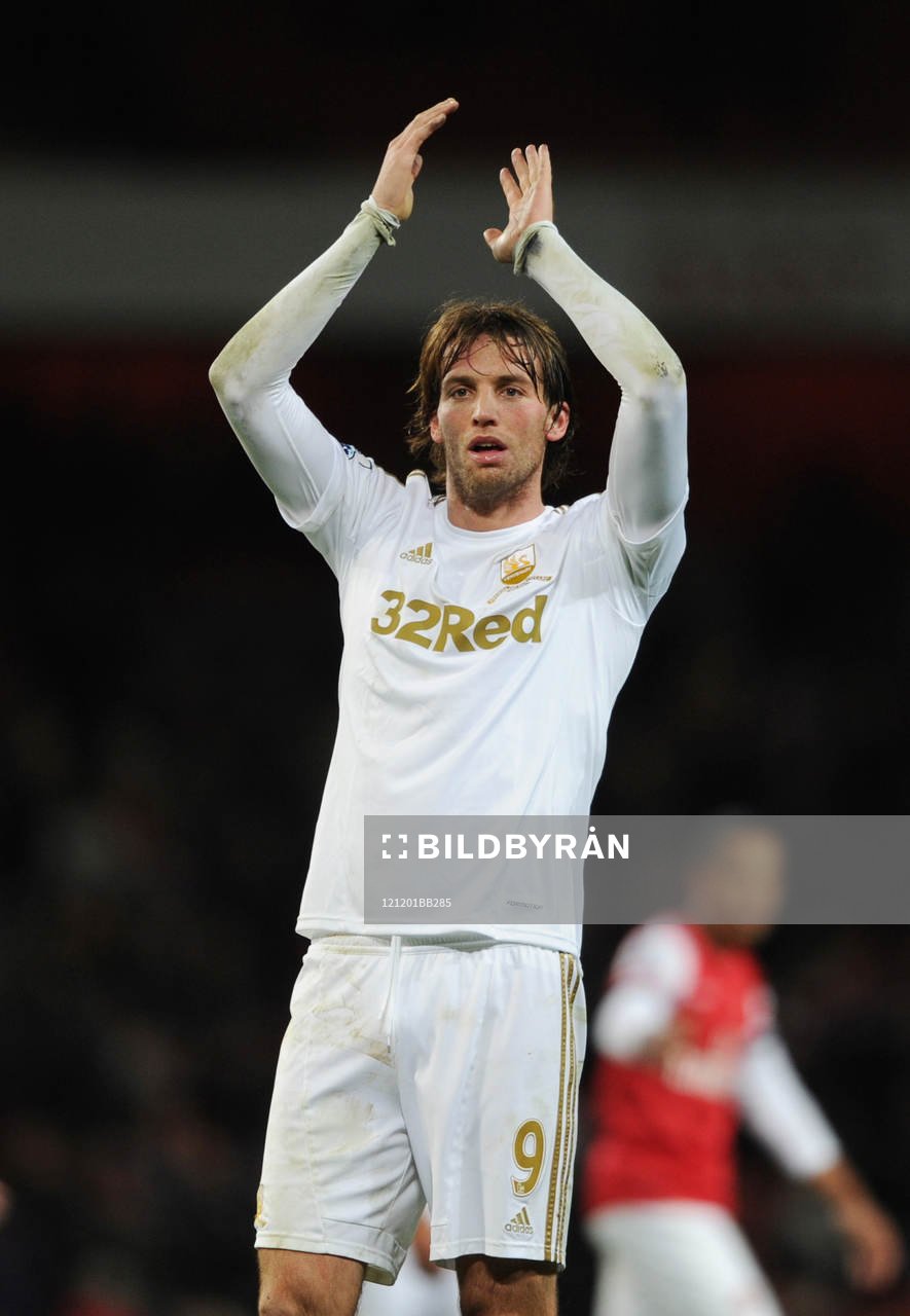Football - Arsenal v Swansea City - Barclays Premier League