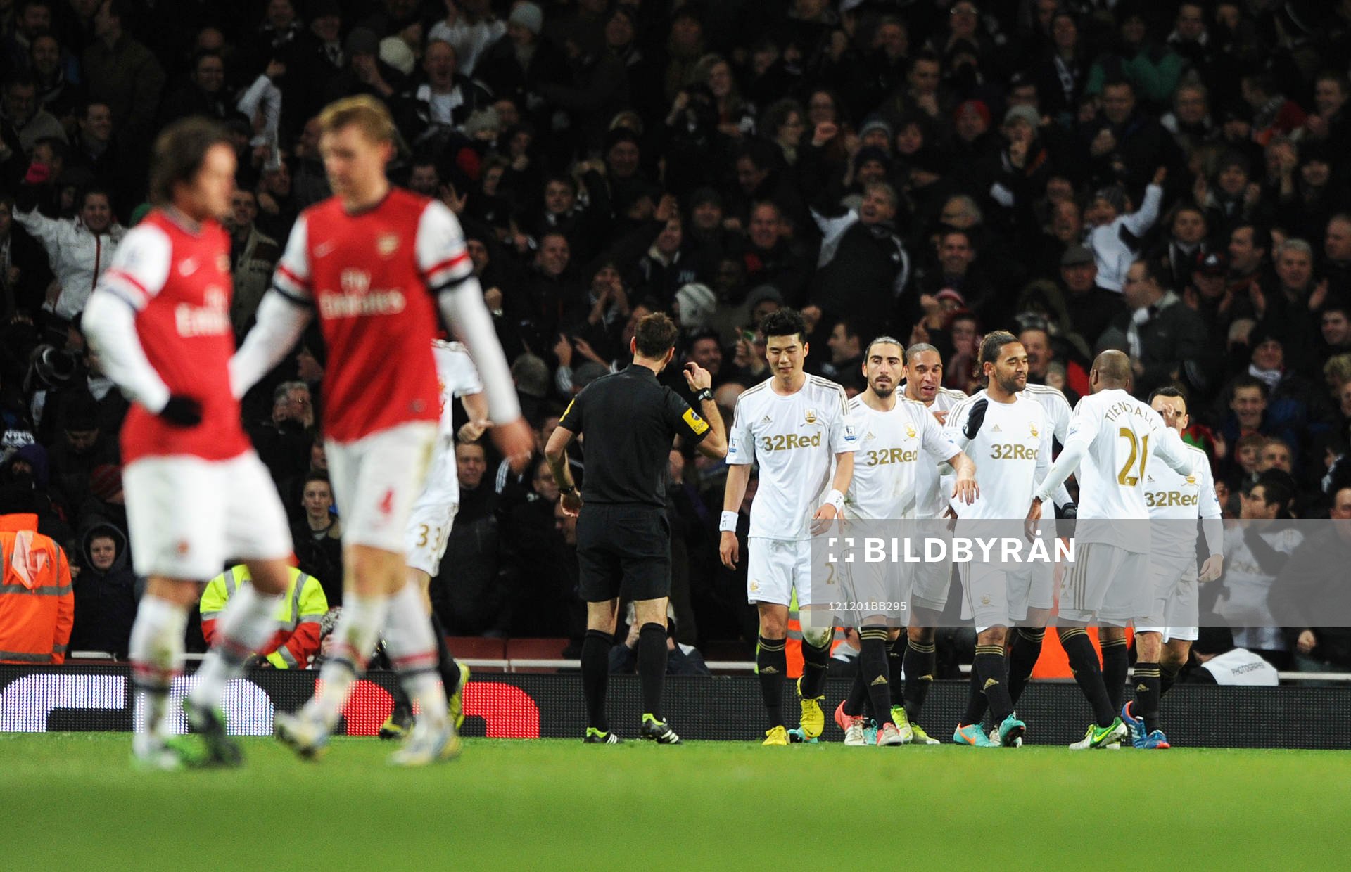 Football - Arsenal v Swansea City - Barclays Premier League