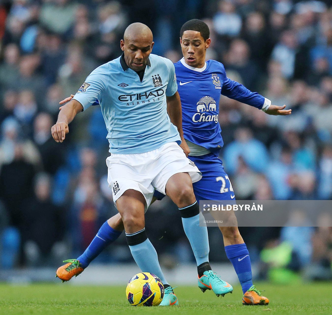 l - Manchester City v Everton - Barclays Premier League -