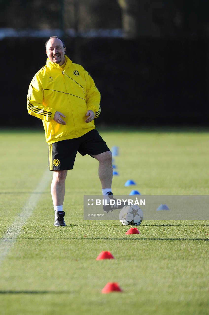 Football - Chelsea Training - Chelsea Training Ground -