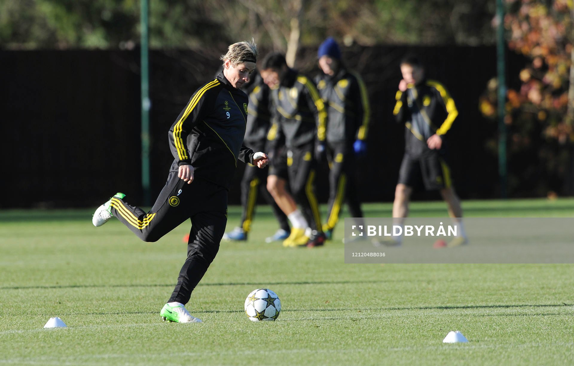 Football - Chelsea Training - Chelsea Training Ground -