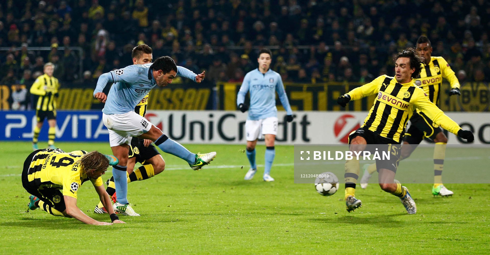 Football - Borussia Dortmund v Manchester City - UEFA