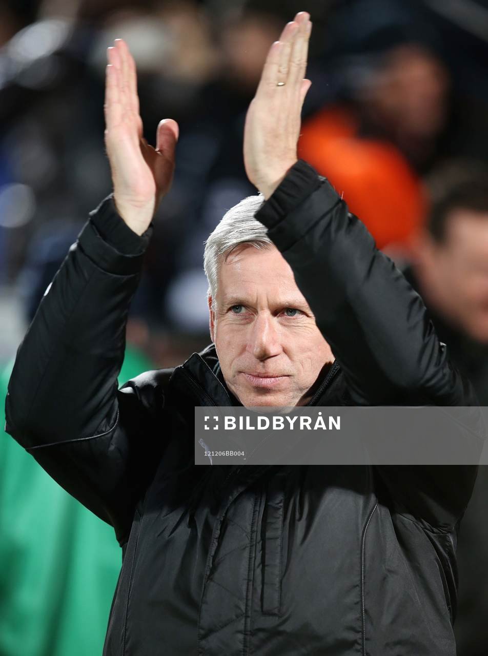 Football - FC Girondins de Bordeaux v Newcastle United -