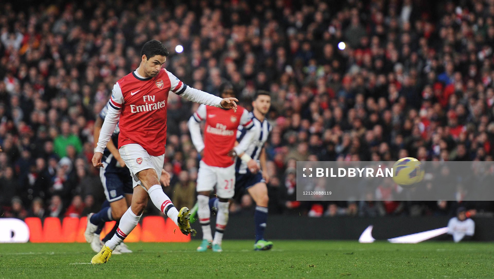Football - Arsenal v West Bromwich Albion - Barclays