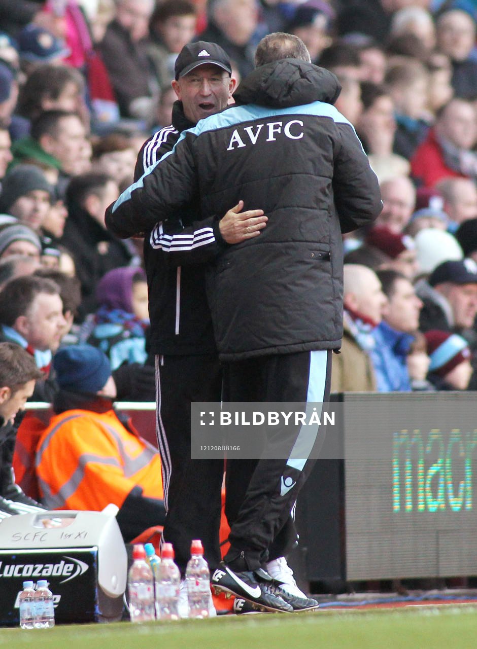 Football - Aston Villa v Stoke City - Barclays Premier