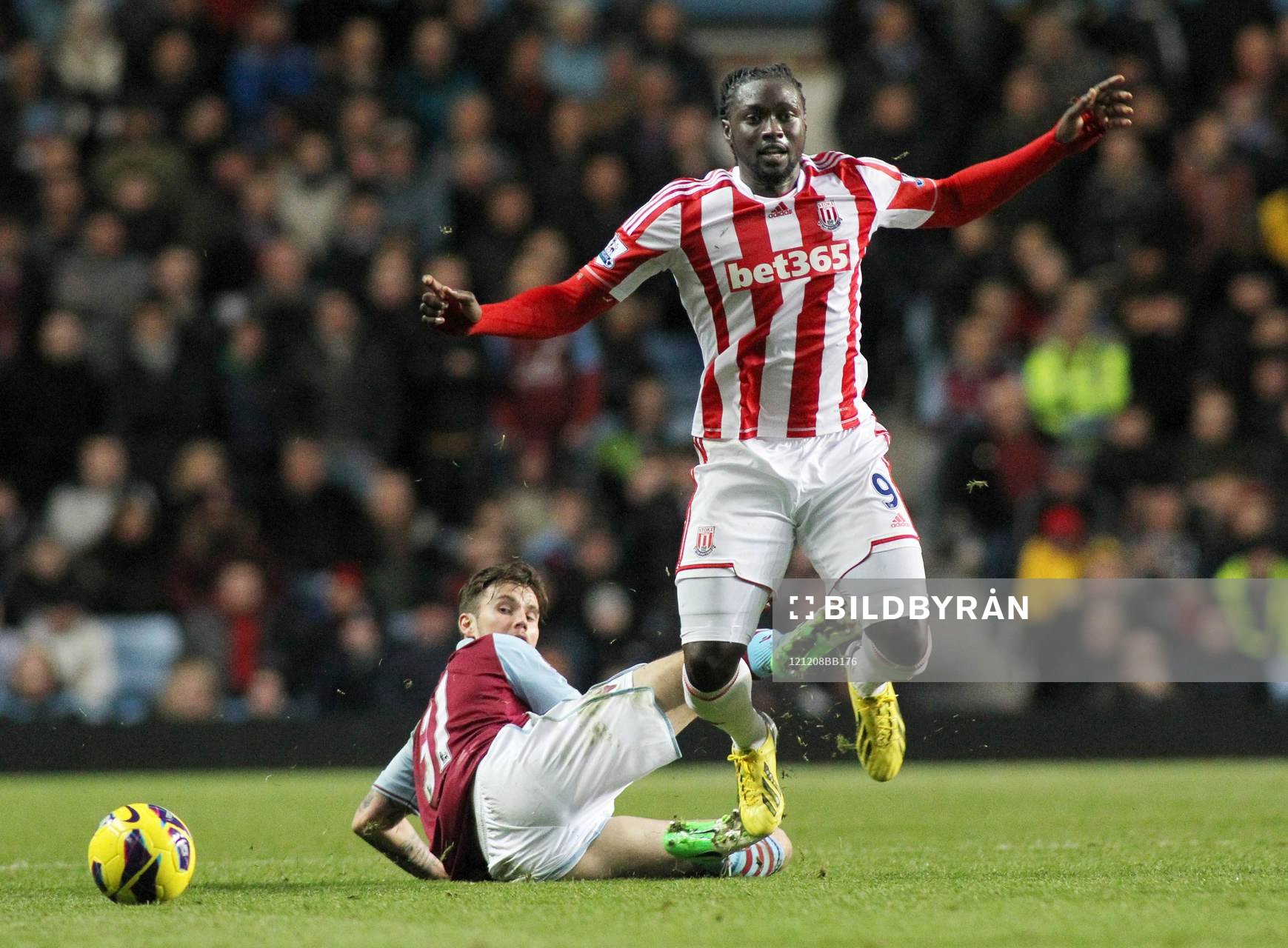 Football - Aston Villa v Stoke City - Barclays Premier