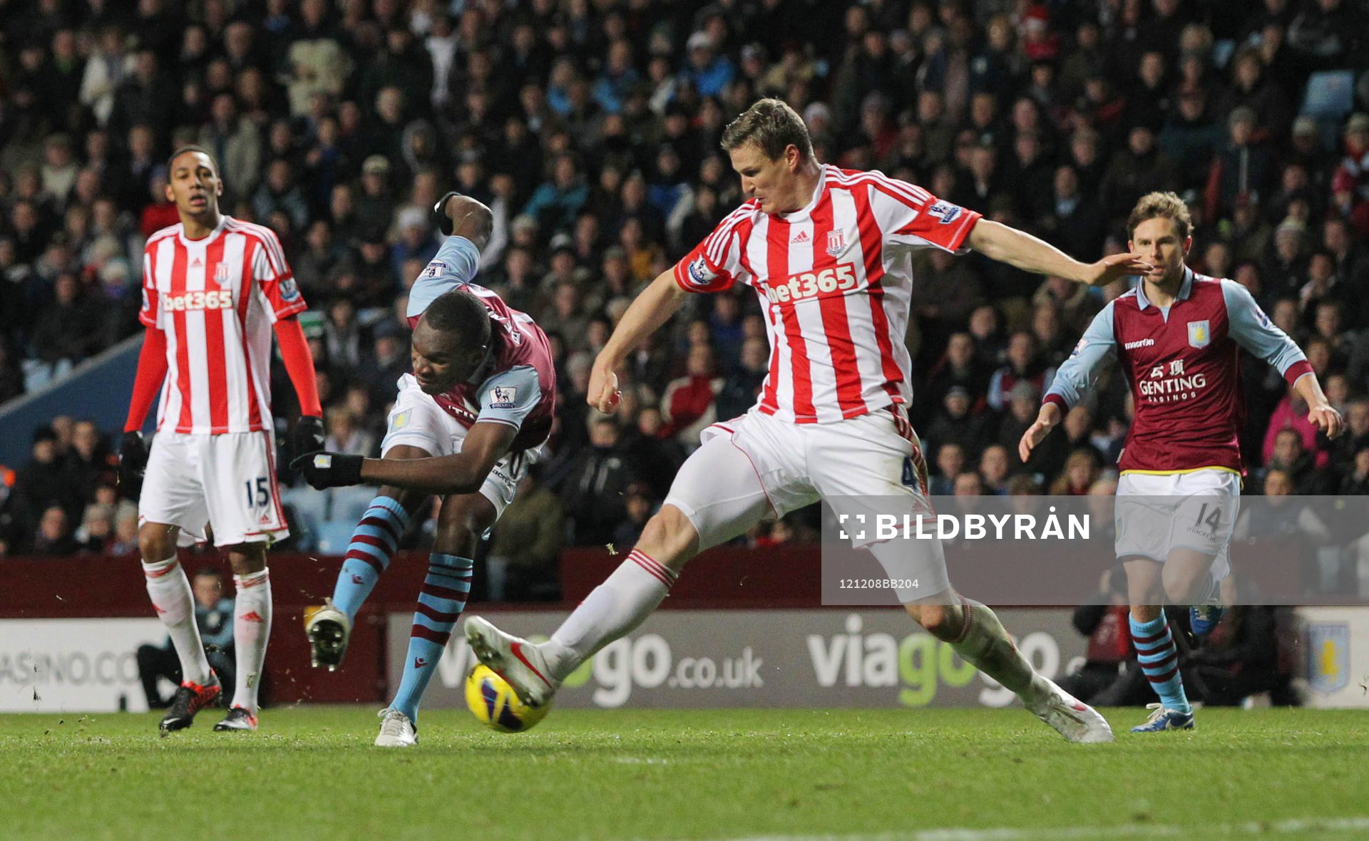 Football - Aston Villa v Stoke City - Barclays Premier