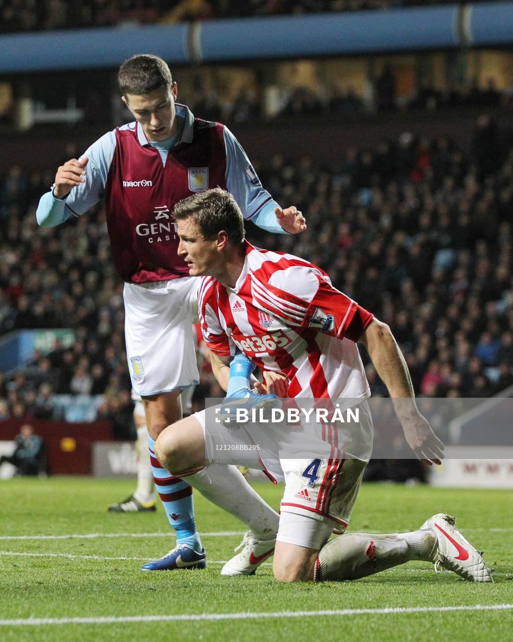 Football - Aston Villa v Stoke City - Barclays Premier