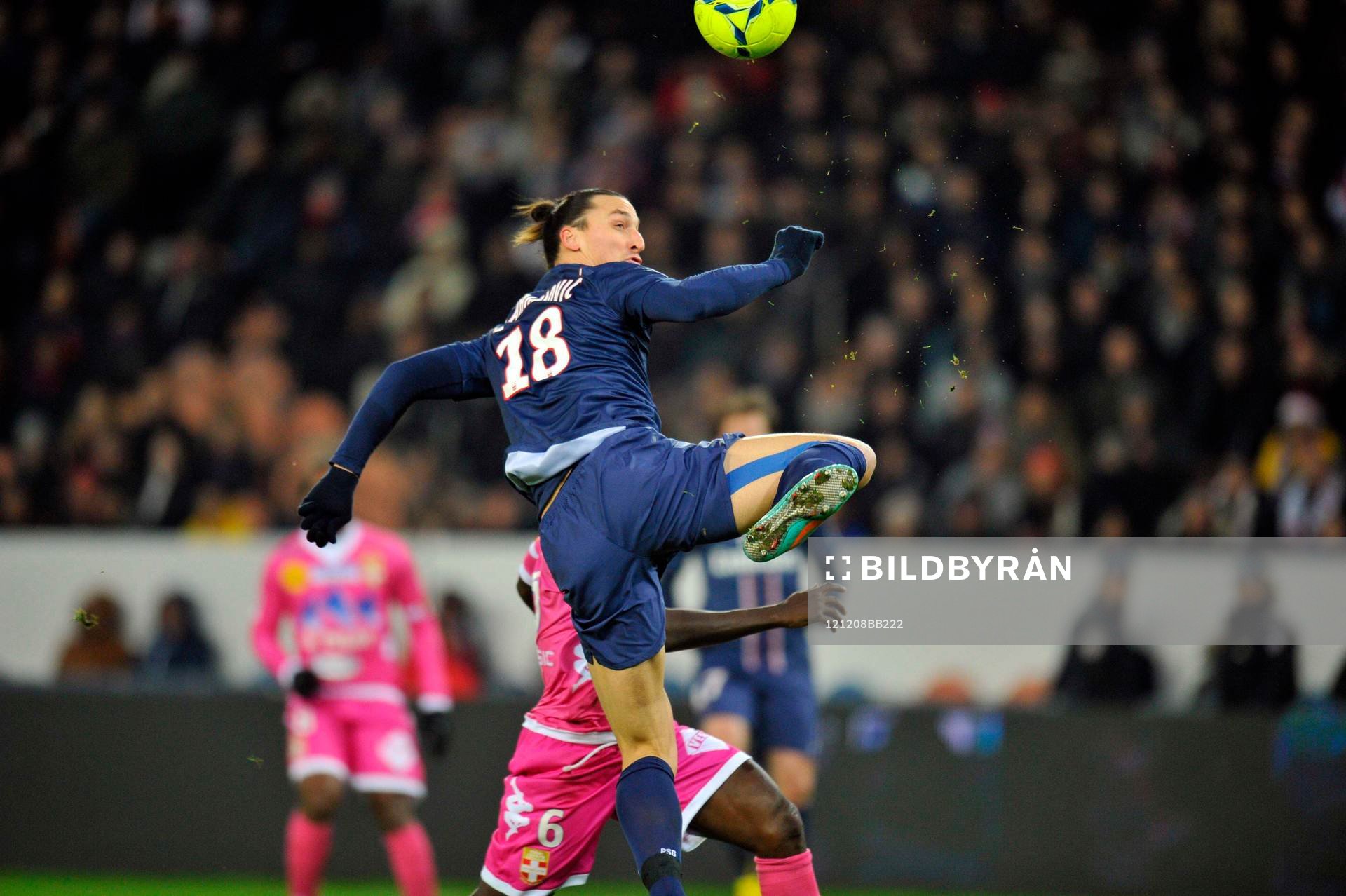 ZLATAN IBRAHIMOVIC  - 08.12.2012 - PSG / Evian Thonon - 16e