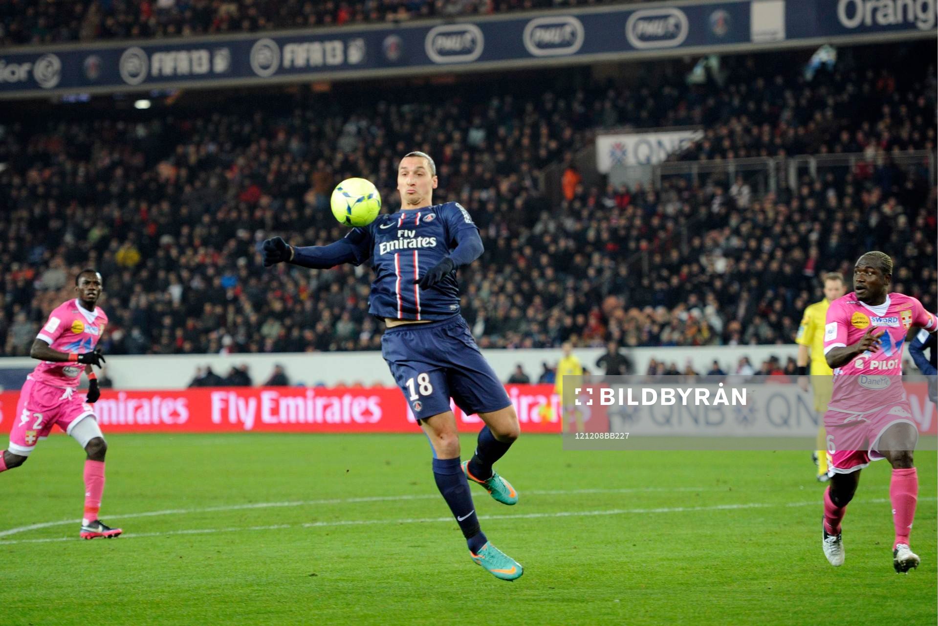 ZLATAN IBRAHIMOVIC  - 08.12.2012 - PSG / Evian Thonon - 16e