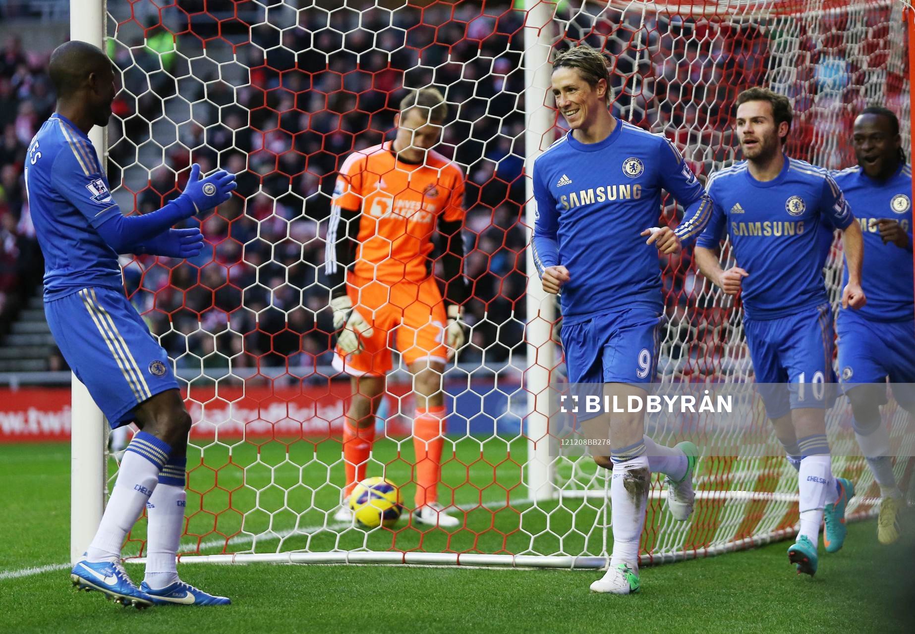 Football - Sunderland v Chelsea - Barclays Premier League -