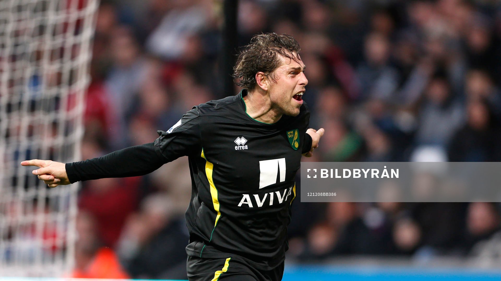 Football - Swansea City v Norwich City - Barclays Premier