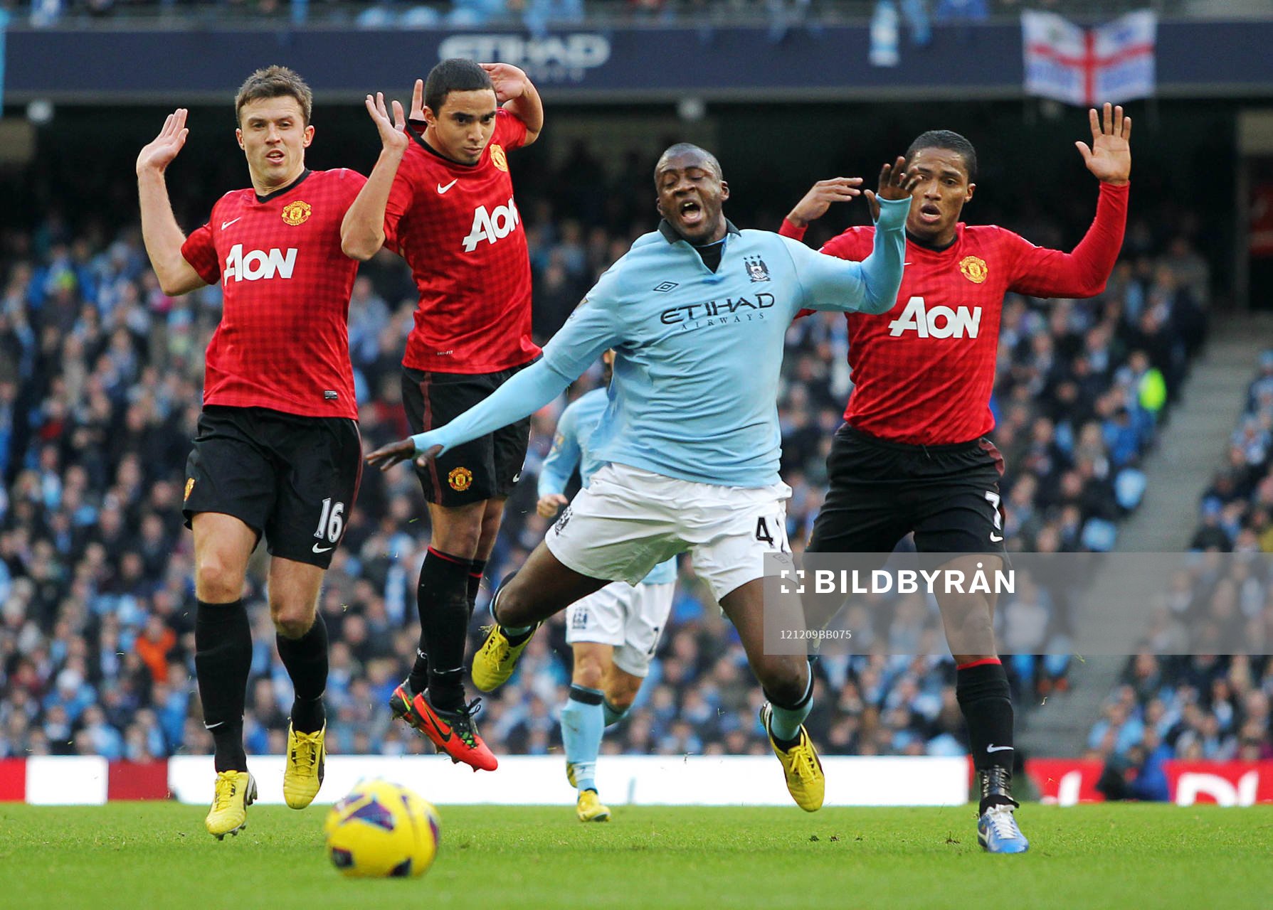 Football - Manchester City v Manchester United - Barclays