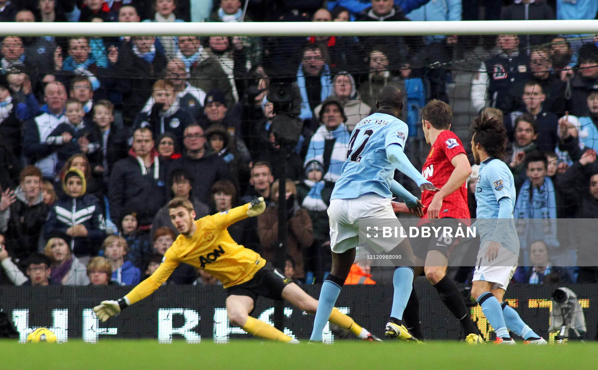 Football - Manchester City v Manchester United - Barclays