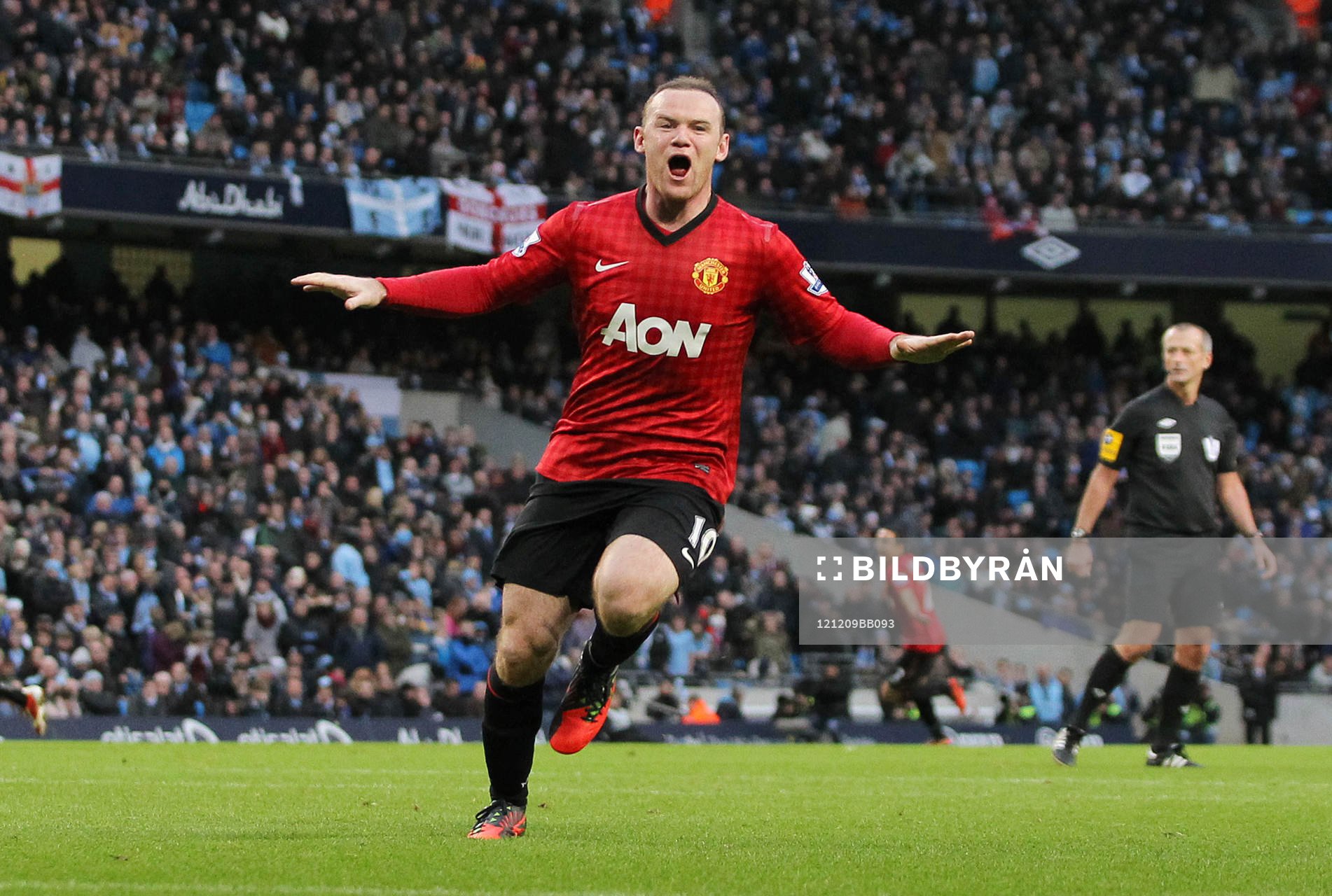 Football - Manchester City v Manchester United - Barclays