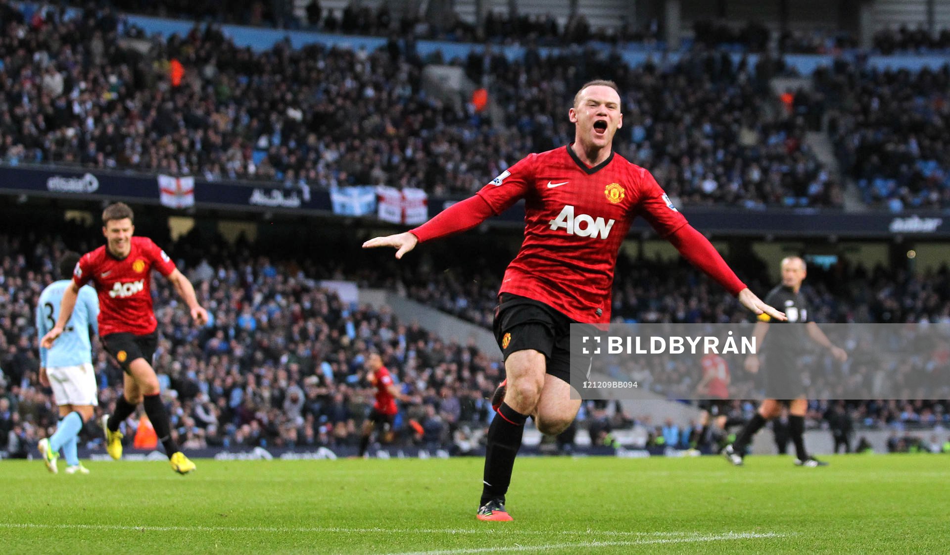 Football - Manchester City v Manchester United - Barclays