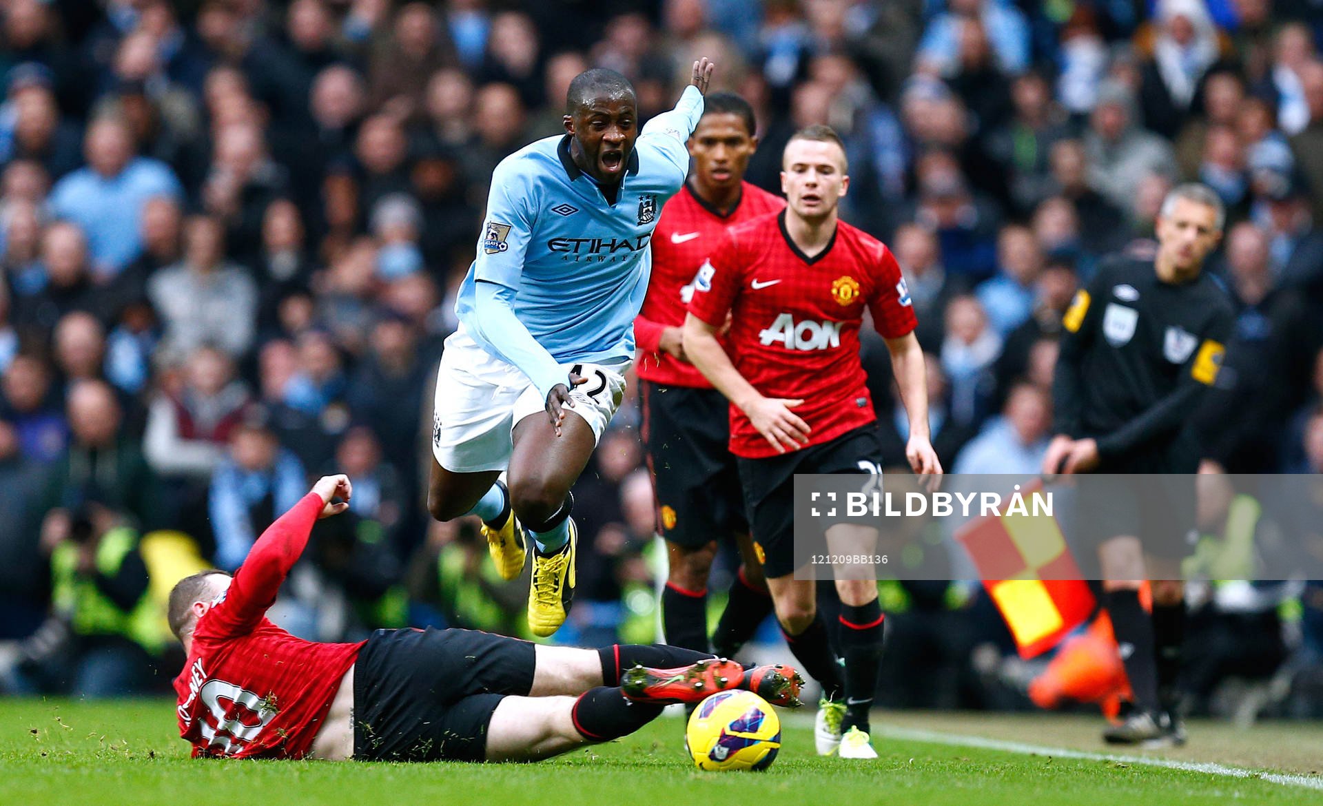 Football - Manchester City v Manchester United - Barclays