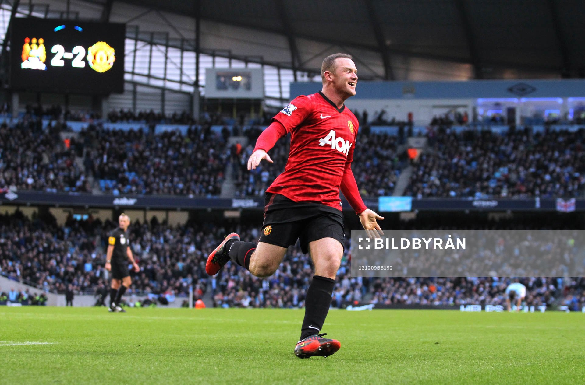 Football - Manchester City v Manchester United - Barclays