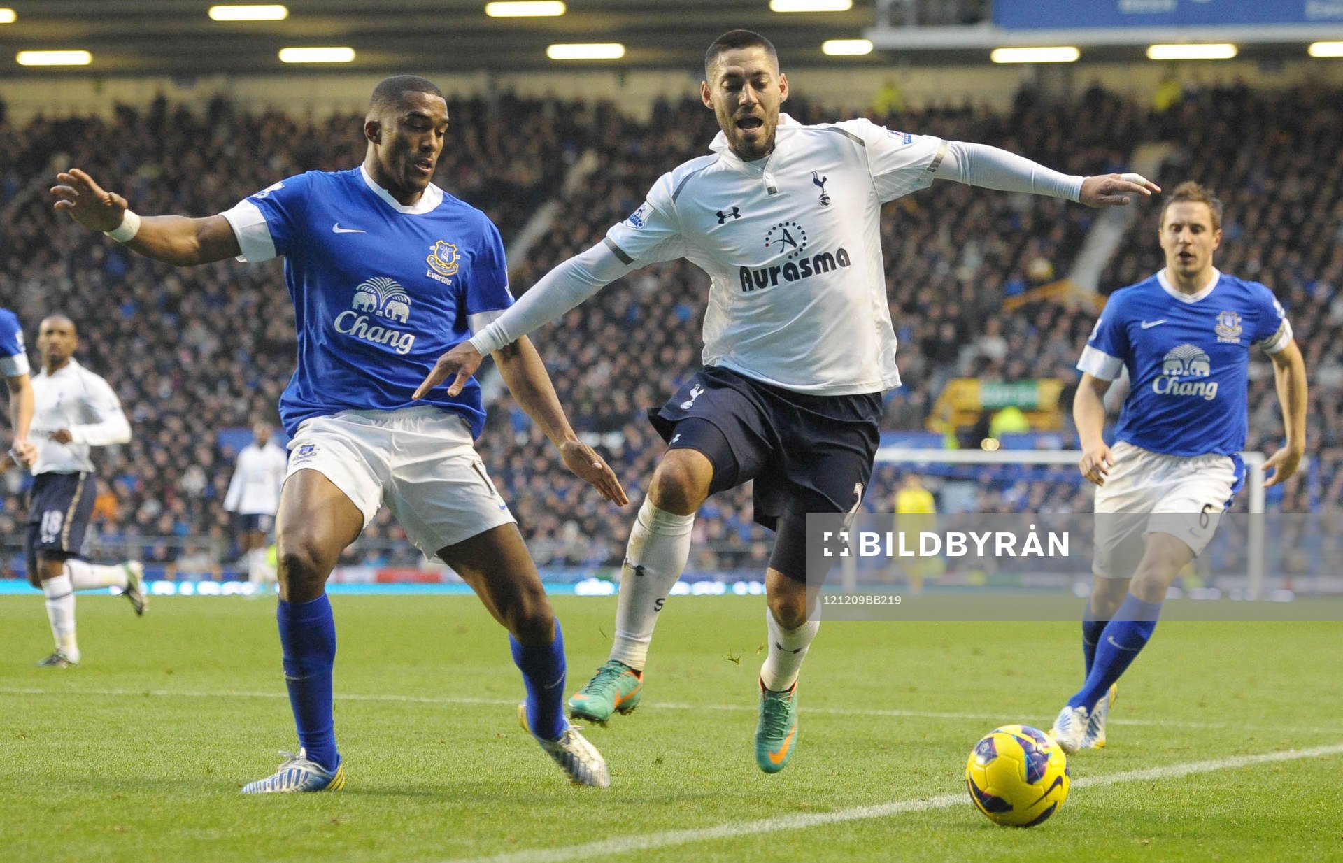 Football - Everton v Tottenham Hotspur - Barclays Premier