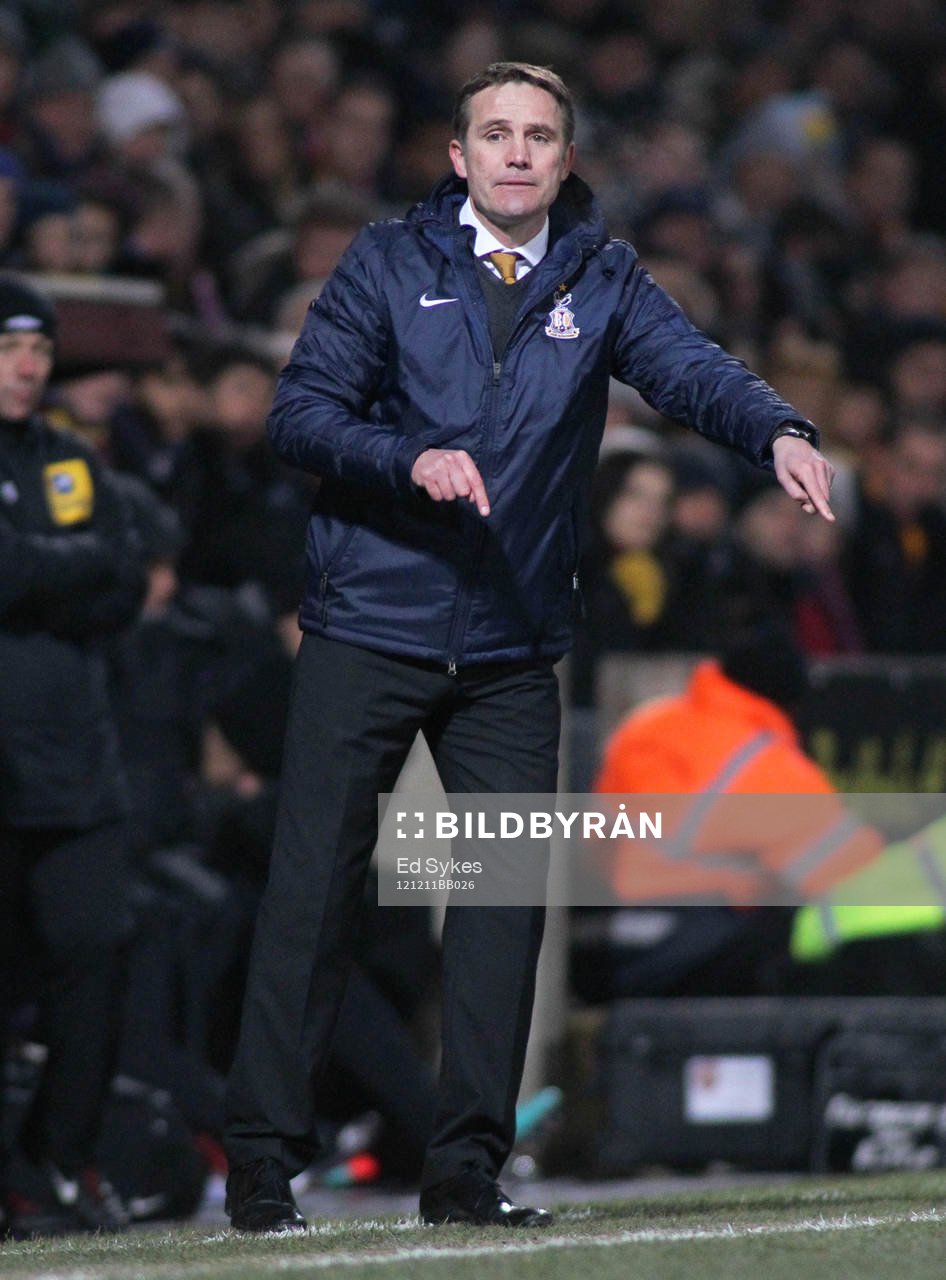 Football - Bradford City v Arsenal - Capital One Cup