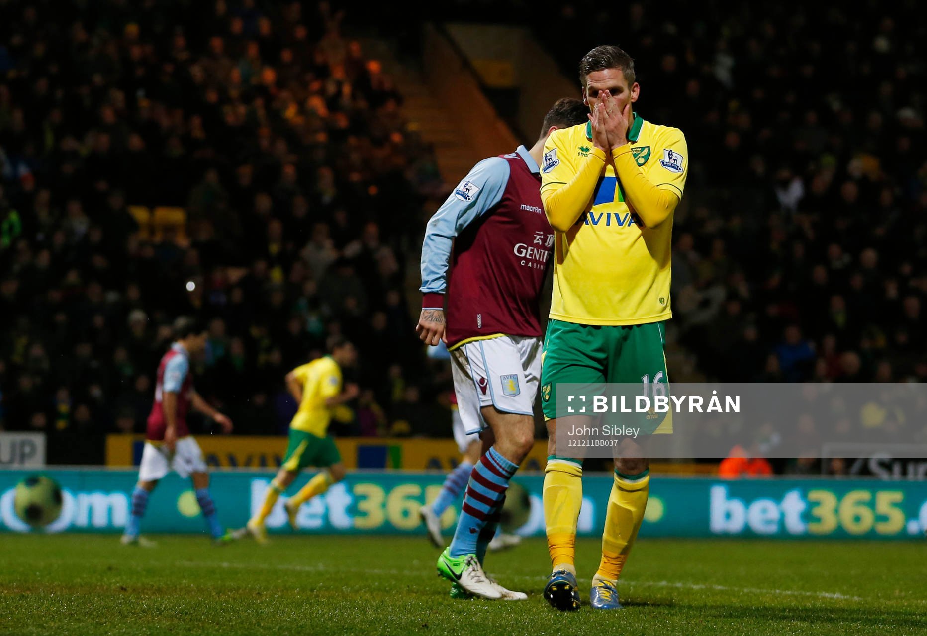 Football - Norwich City v Aston Villa - Capital One Cup