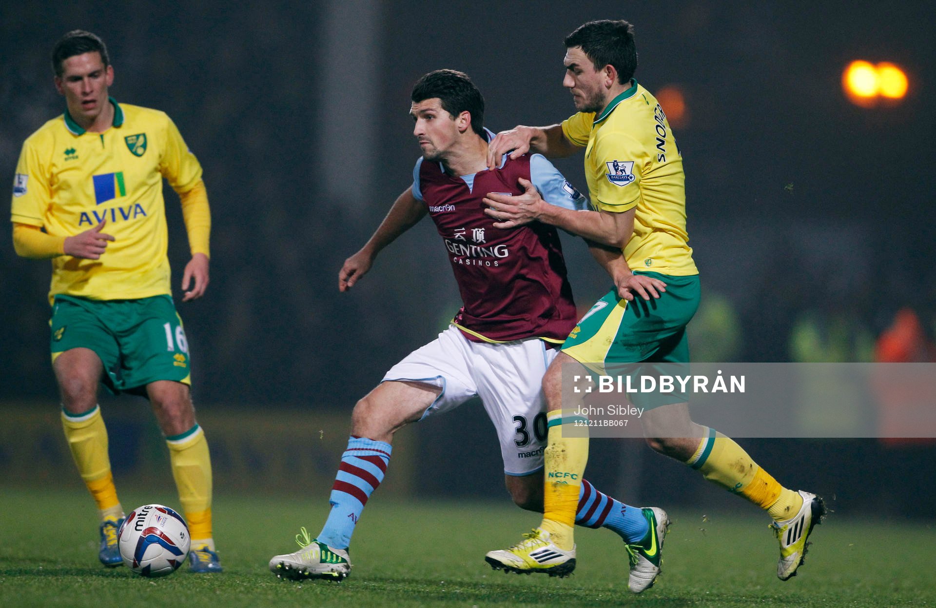 Football - Norwich City v Aston Villa - Capital One Cup