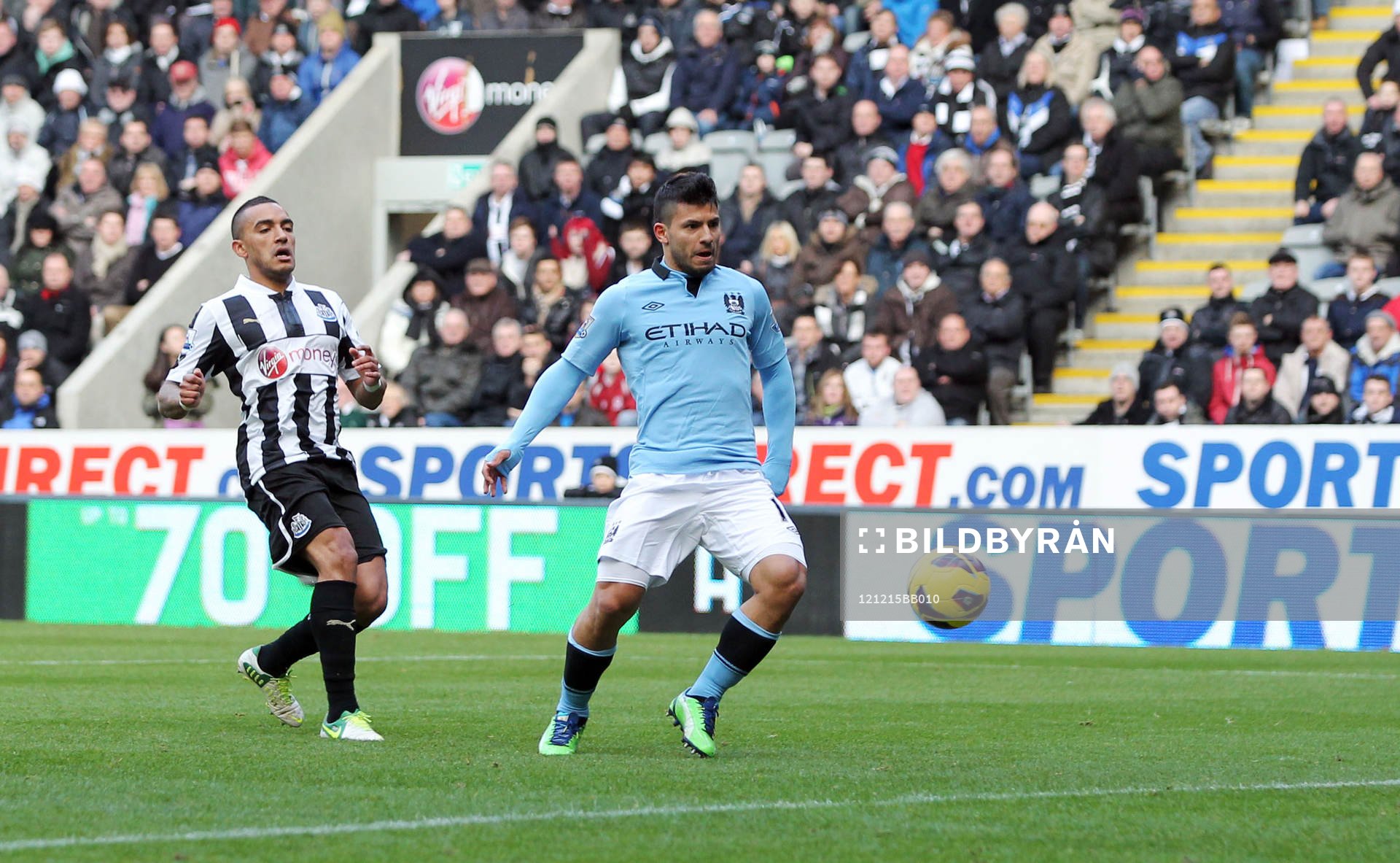 Football - Newcastle United v Manchester City - Barclays
