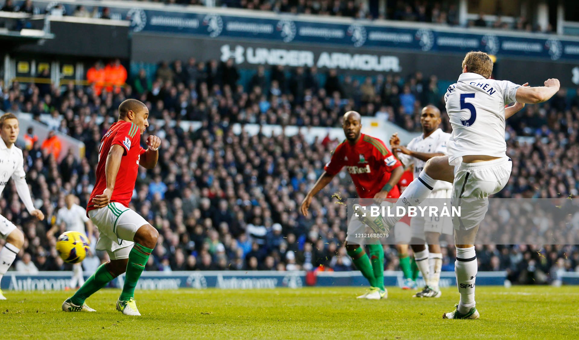 Football - Tottenham Hotspur v Swansea City - Barclays