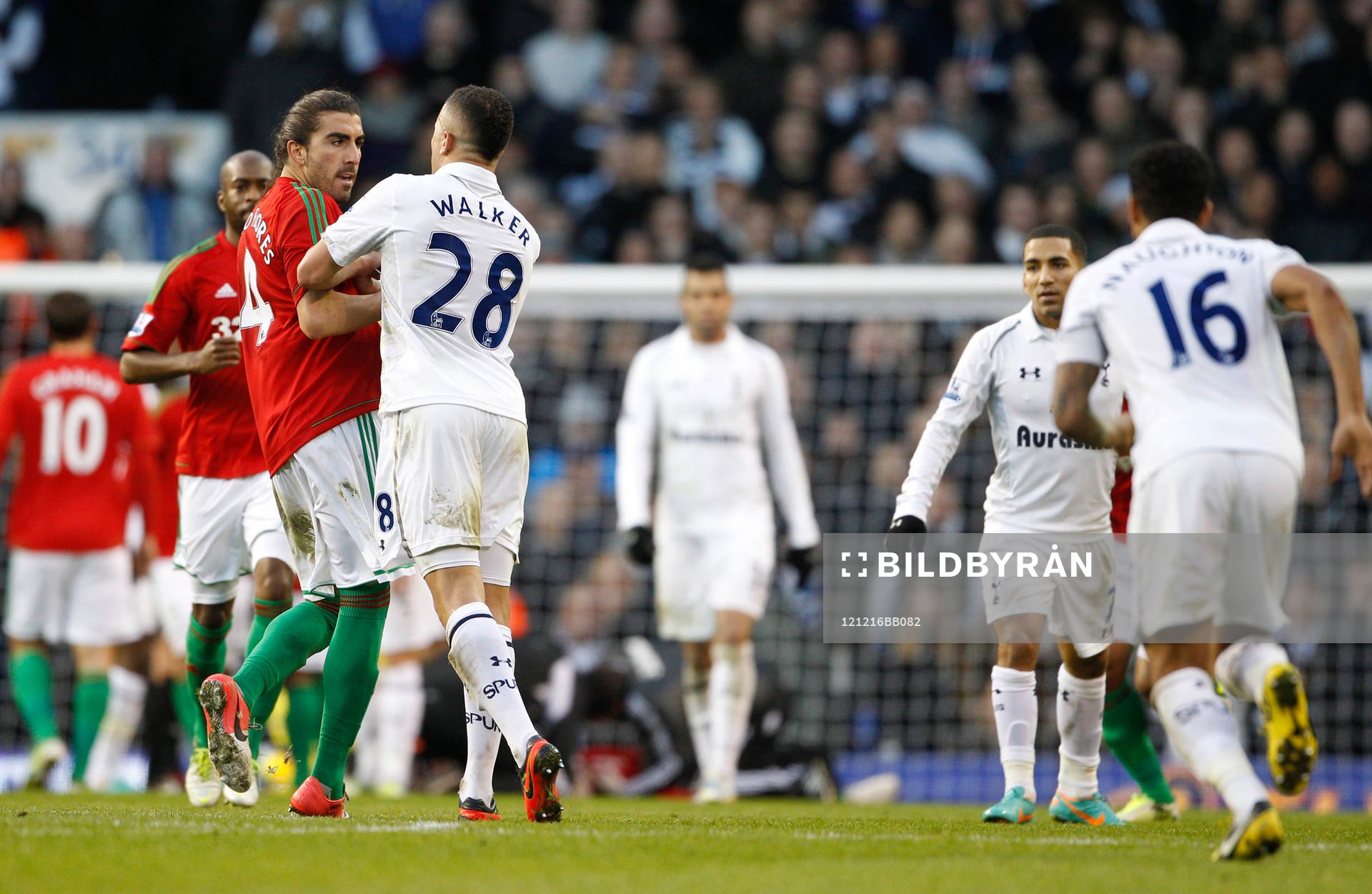 Football - Tottenham Hotspur v Swansea City - Barclays