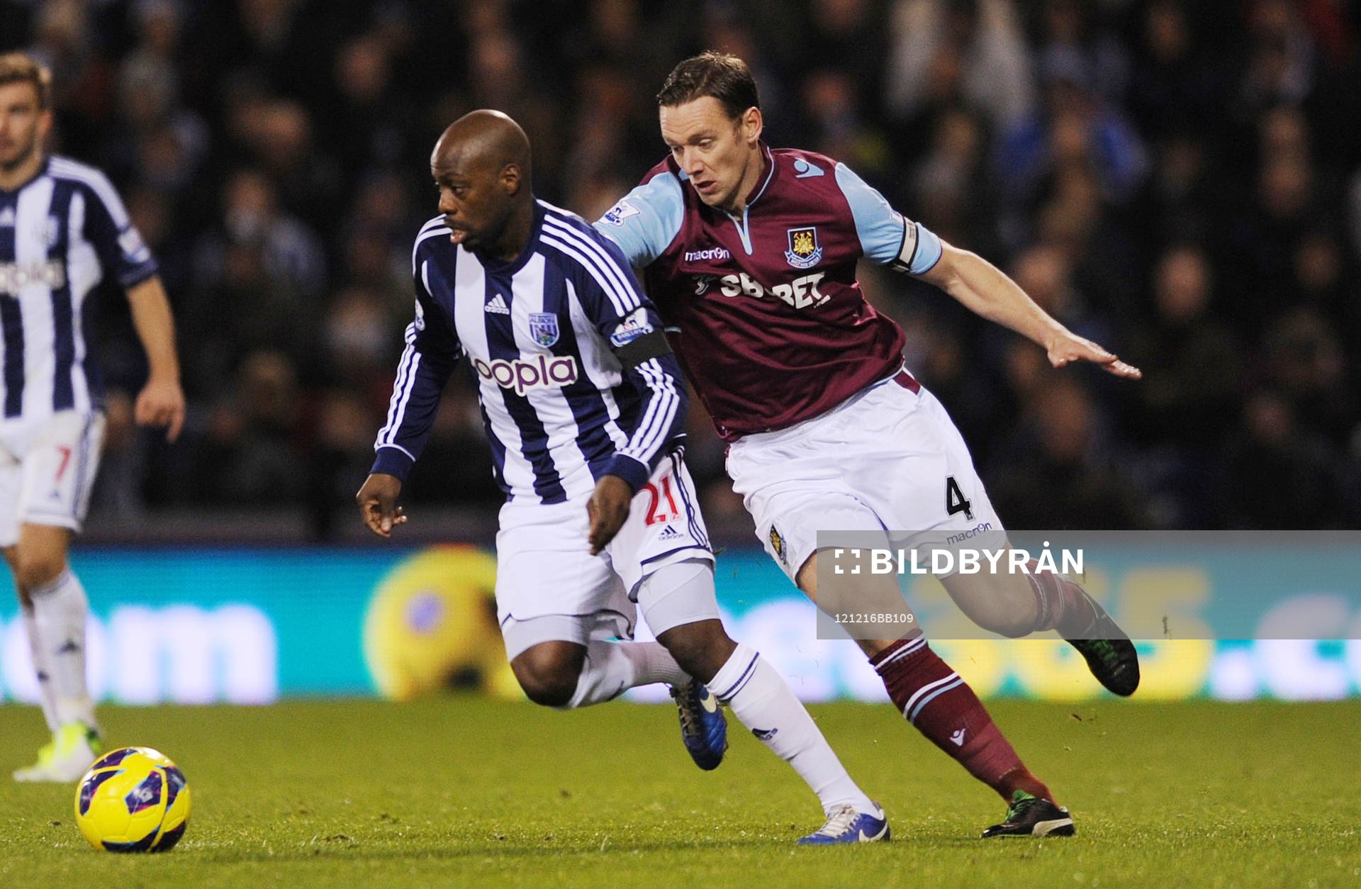 Football - West Bromwich Albion v West Ham United -