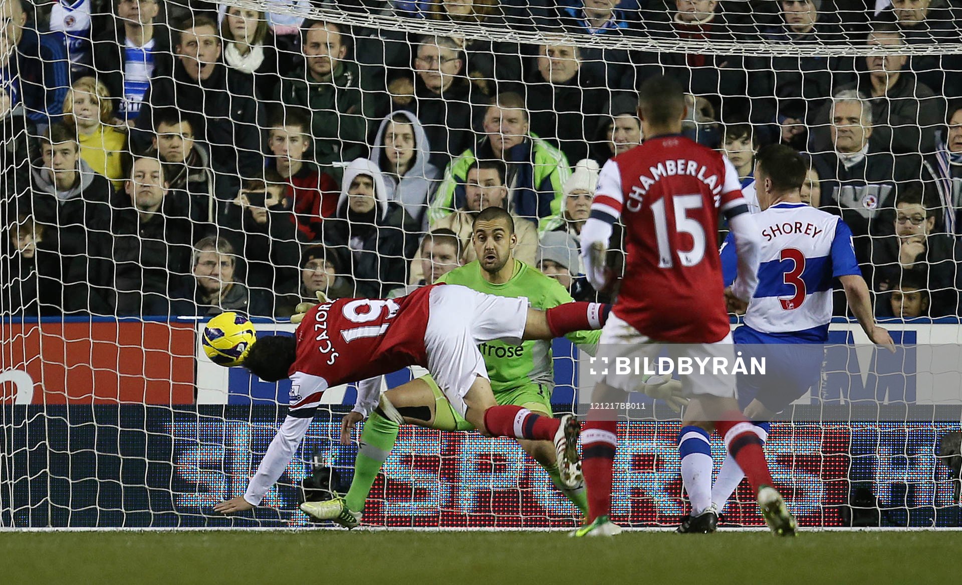 Football - Reading v Arsenal - Barclays Premier League  -