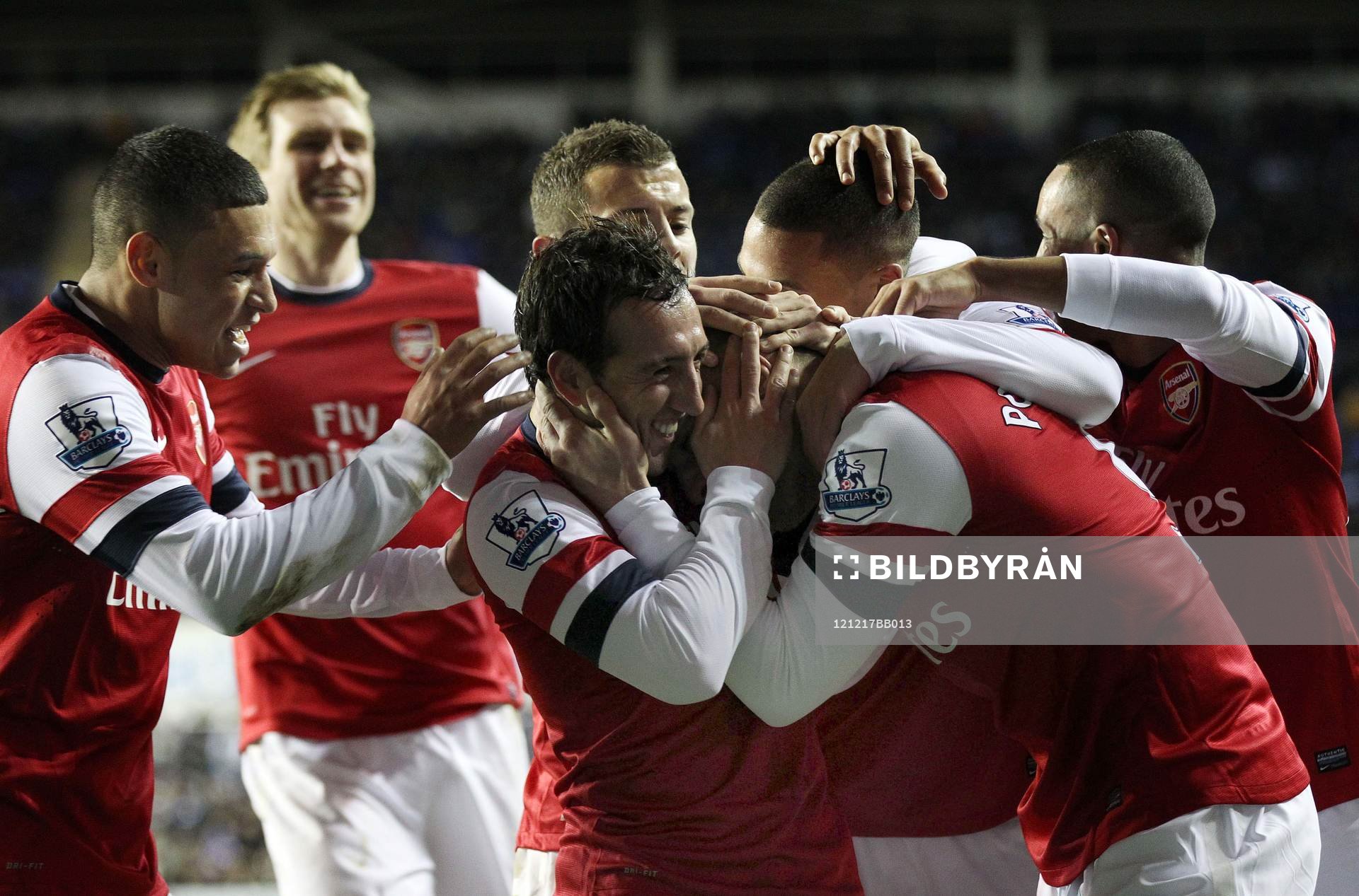 Football - Reading v Arsenal - Barclays Premier League  -