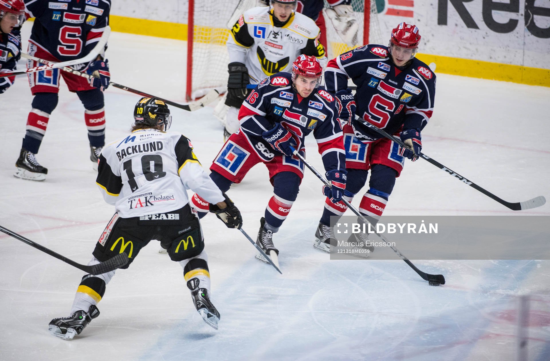 Emil Billgren, Södertälje tar hand om pucken