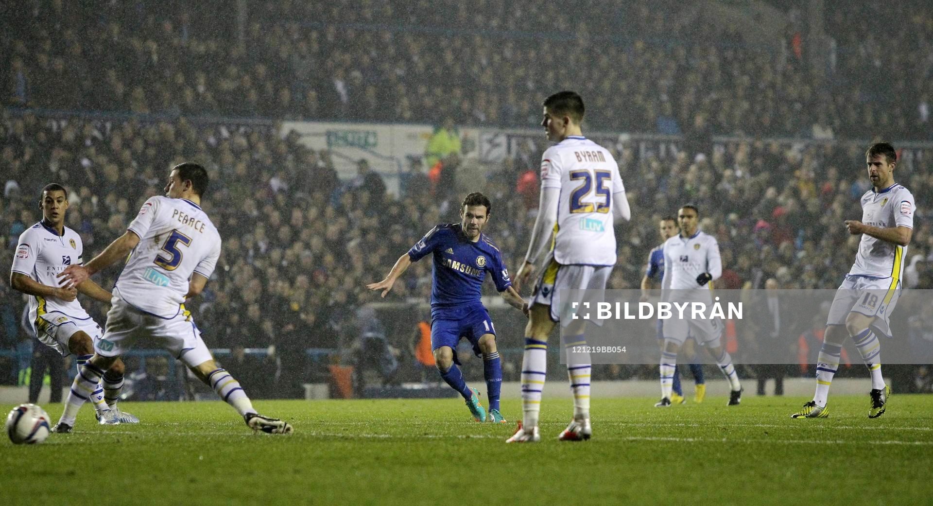 Football - Leeds United v Chelsea - Capital One Cup Quarter