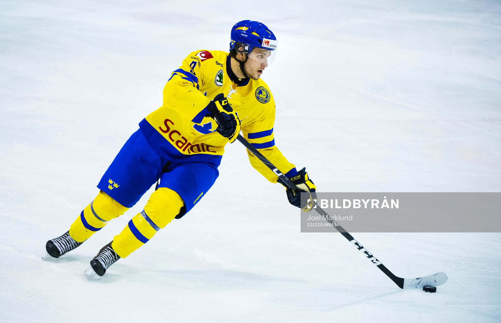 Mikael Vikstrand, Sverige