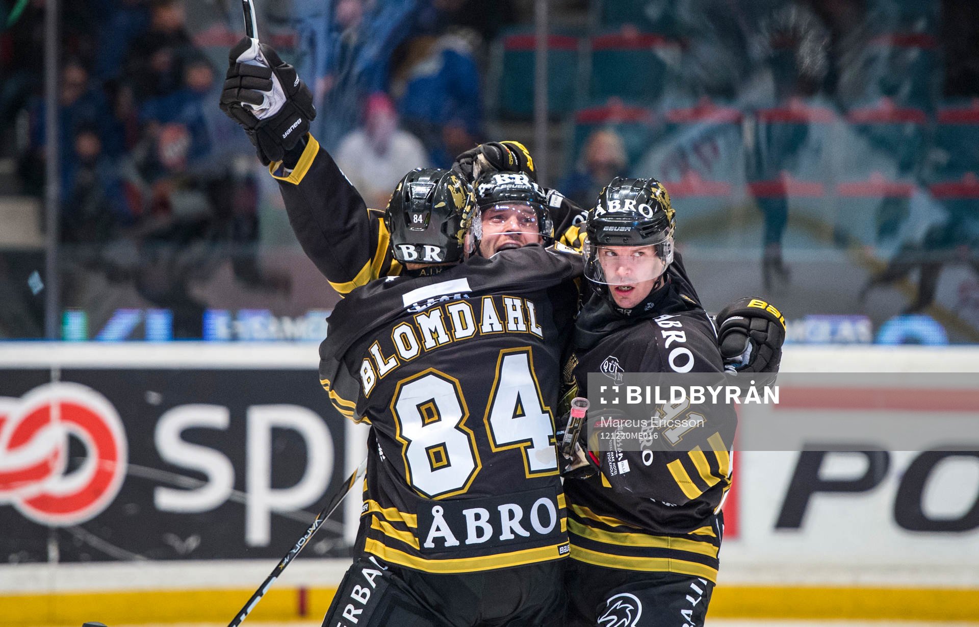 Kris Beech, AIK kramas om