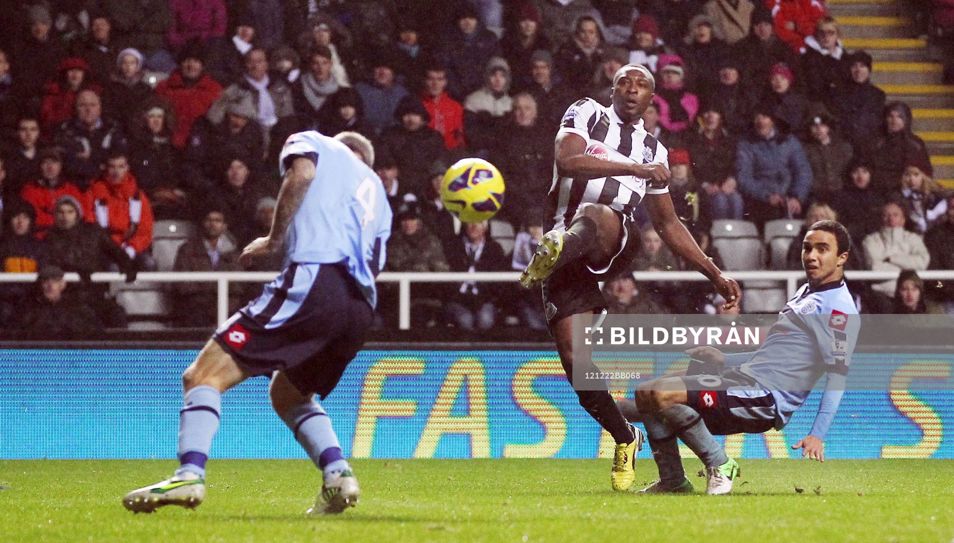 Football - Newcastle United v Queens Park Rangers -