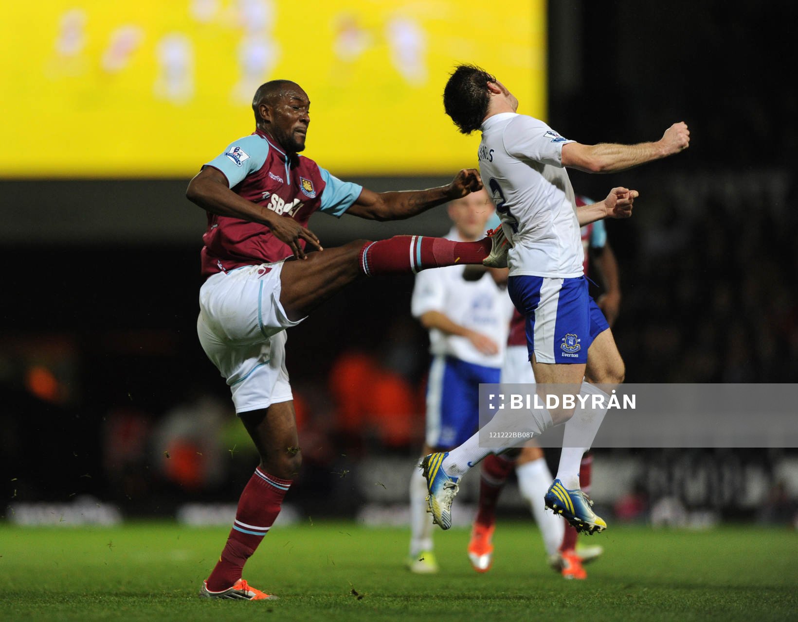 Football - West Ham United v Everton - Barclays Premier