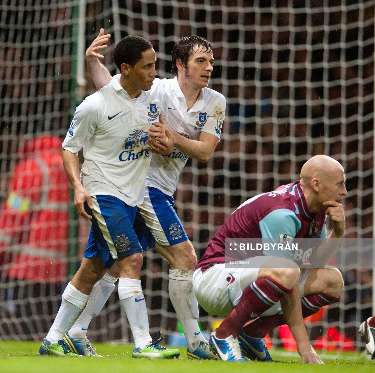 Football - West Ham United v Everton - Barclays Premier