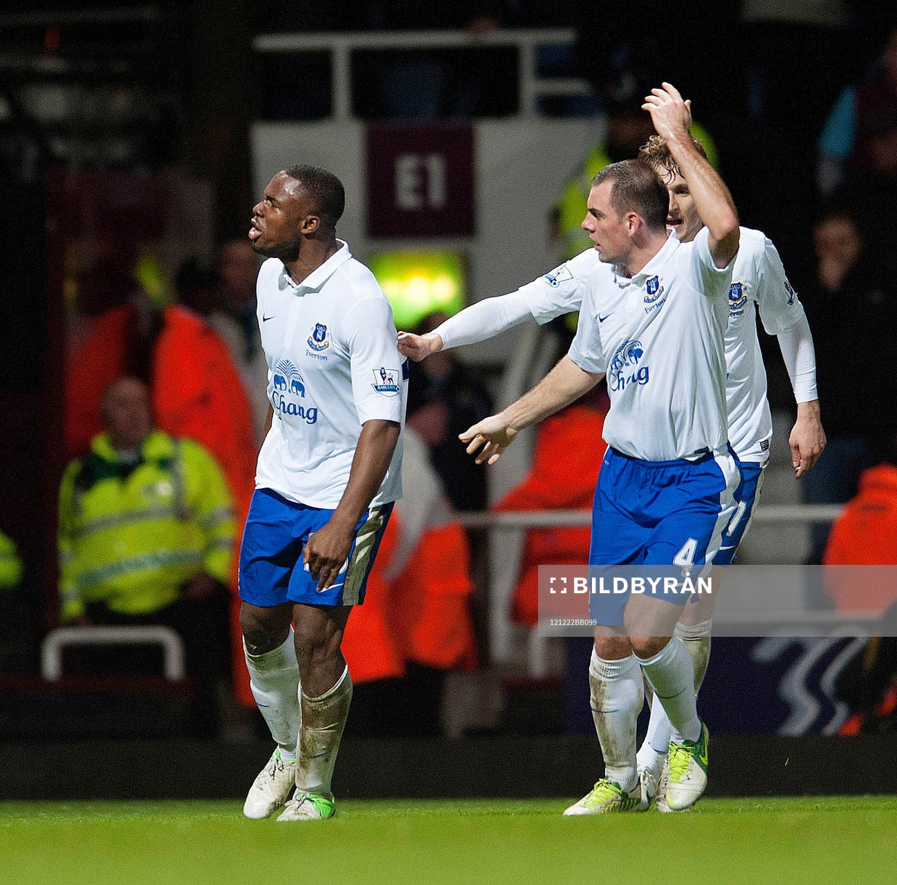 Football - West Ham United v Everton - Barclays Premier
