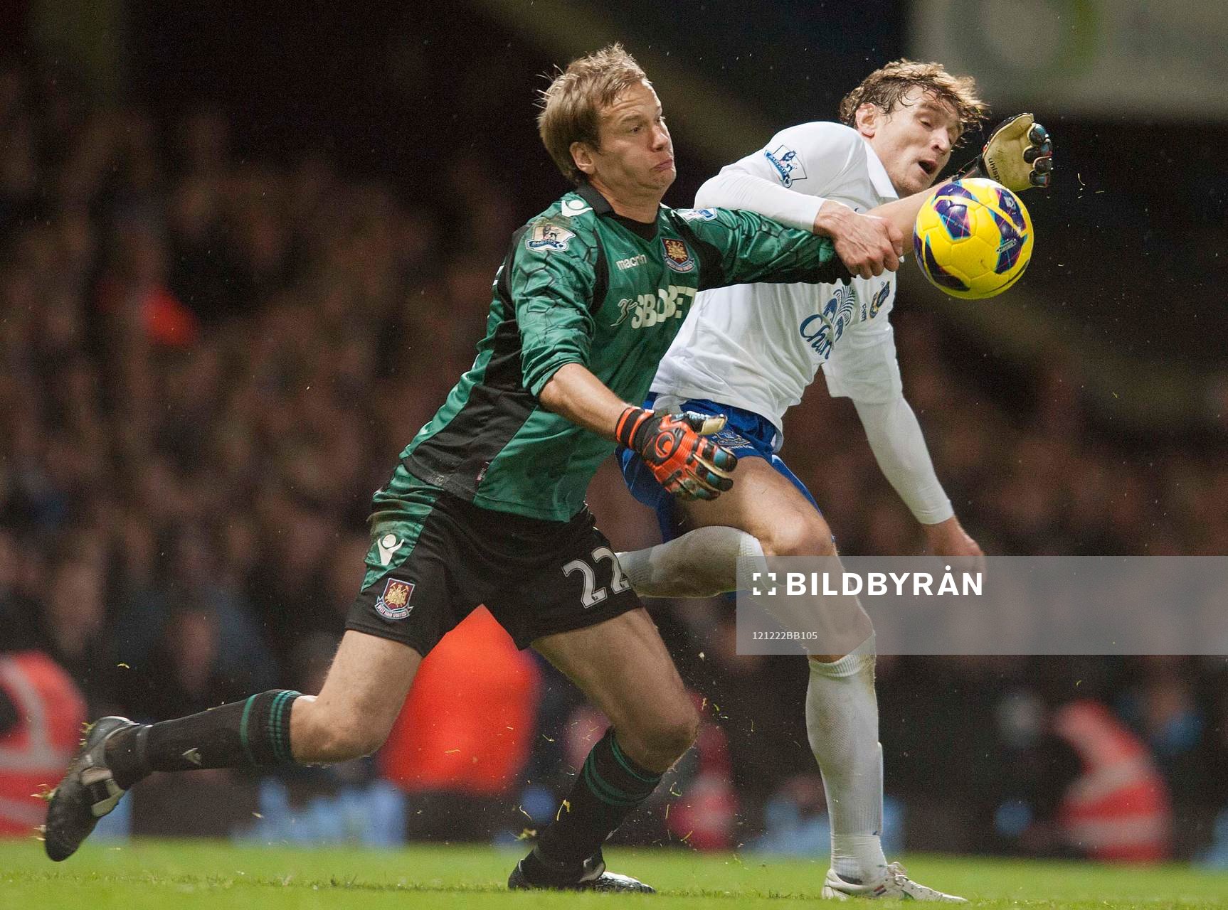 Football - West Ham United v Everton - Barclays Premier