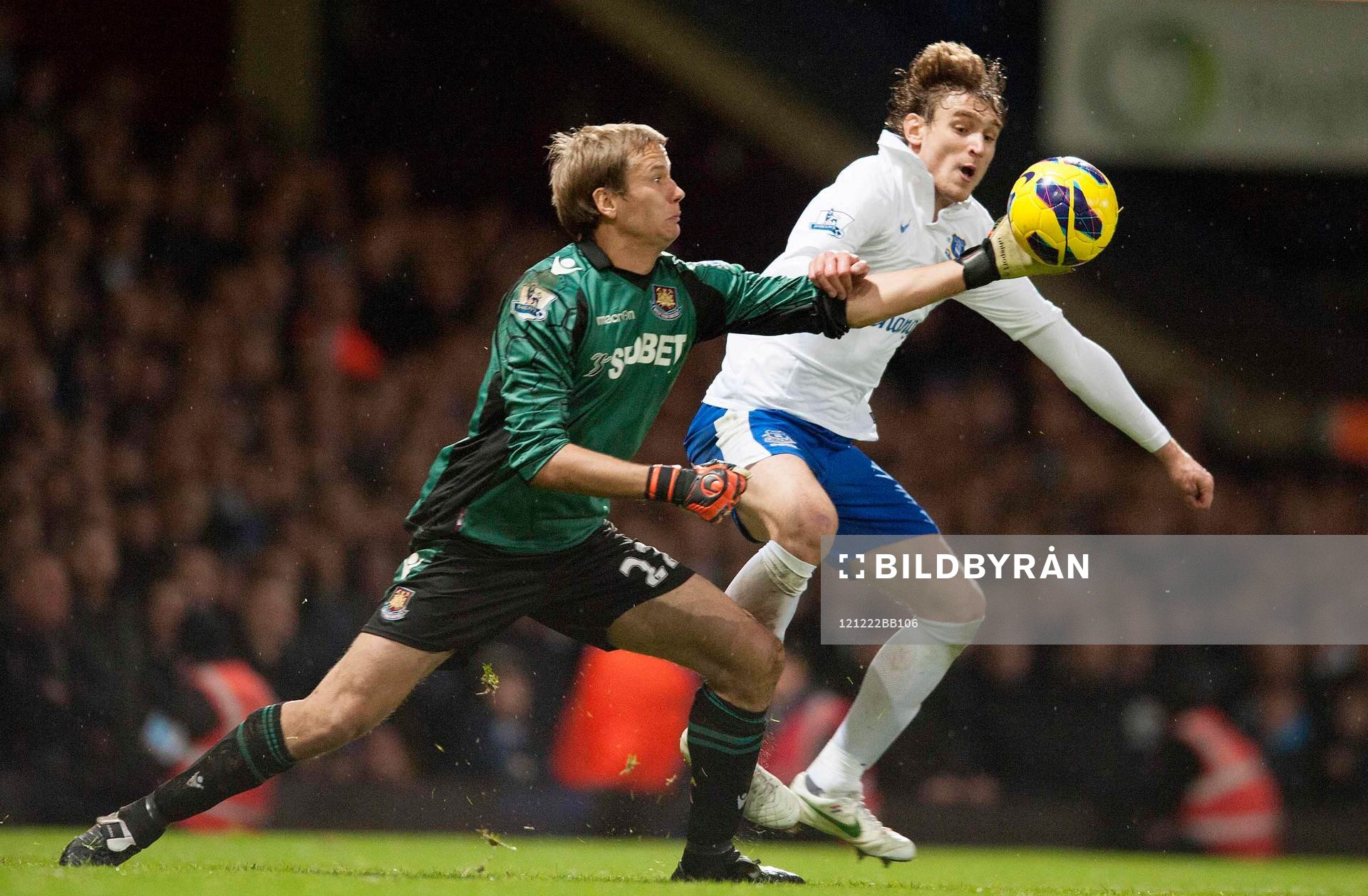 Football - West Ham United v Everton - Barclays Premier
