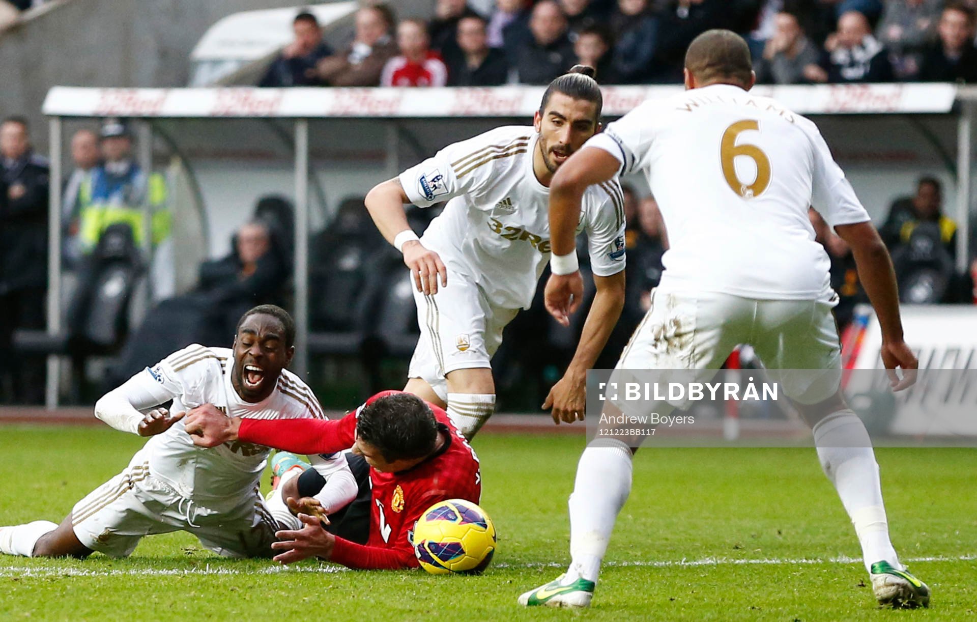 Football - Swansea City v Manchester United - Barclays