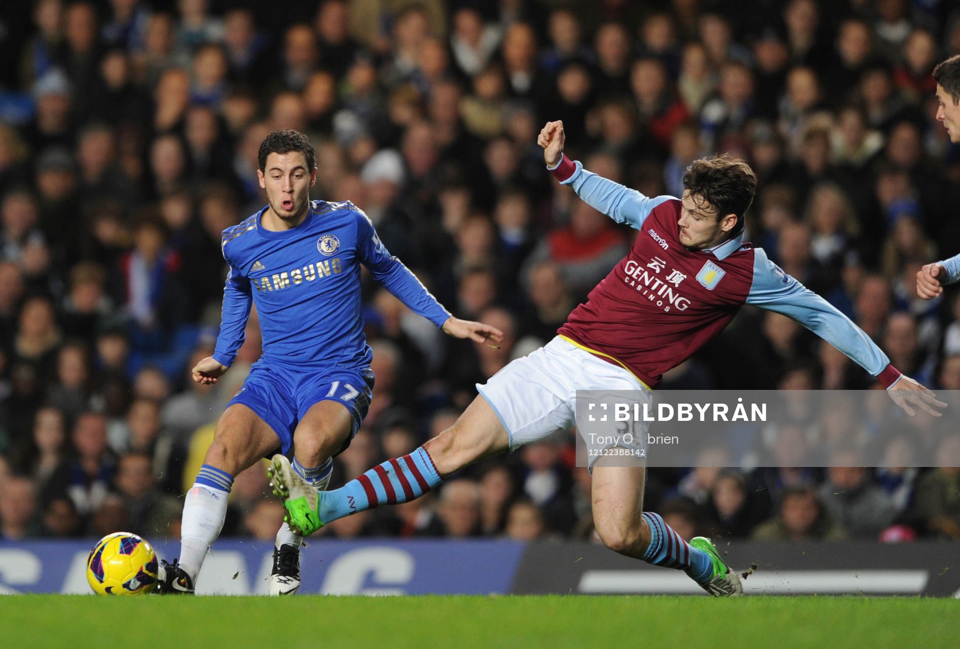 Football - Chelsea v Aston Villa - Barclays Premier League
