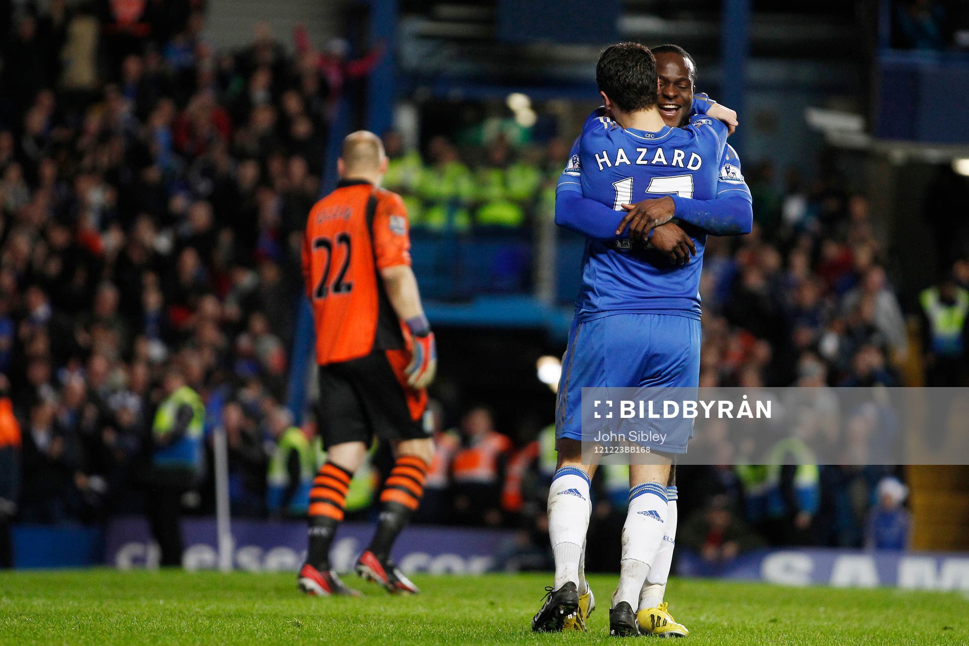 Football - Chelsea v Aston Villa - Barclays Premier League